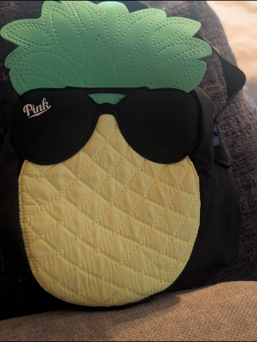 Victoria's Secret PINK Novelty Pineapple Insulated Cooler Bag in Yellow & Green - Picture 2 of 4